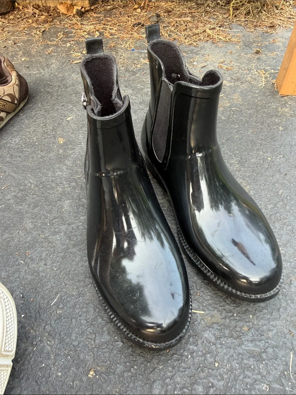MK Men's Black Chelsea Rain Boots Size 9
